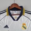 maglia bianca Real Madrid 2000 Raúl collo