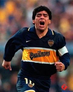 maradona nel suo ritorno al boca nel 1997