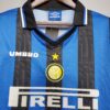 camiseta inter 97 98 escudo