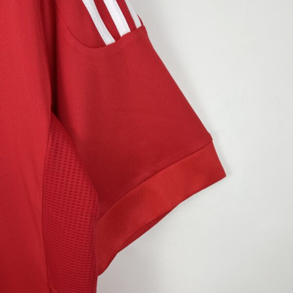 maglia real madrid rossa 11/12 manica