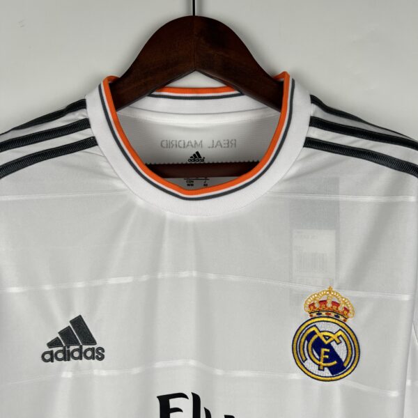 maglia real madrid 2013/2014 collo