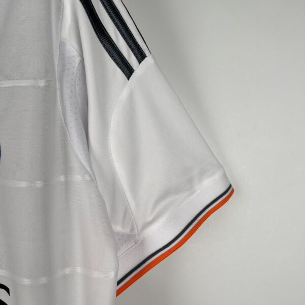 maglia real madrid 2013/2014 manica