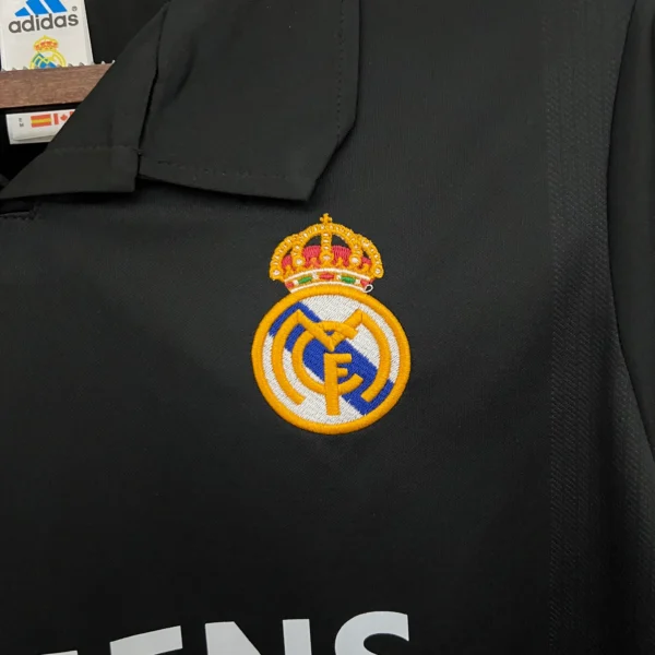 Maglia Real Madrid 2002-03 stemma