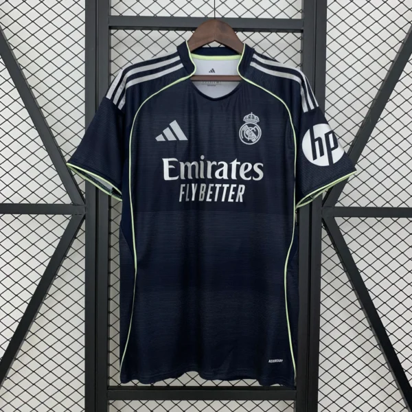 nuova maglia real madrid 2025-2026