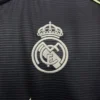 nuova maglia real madrid 2025-2026 stemma