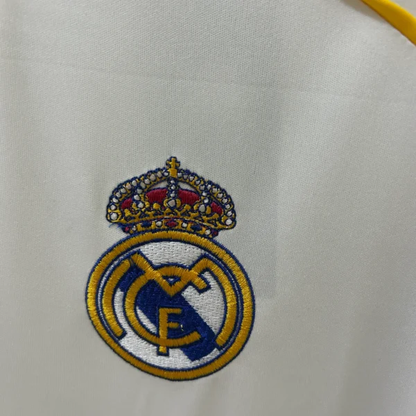 Nuova Maglia Real Madrid 2025-2026 Bianca stemma