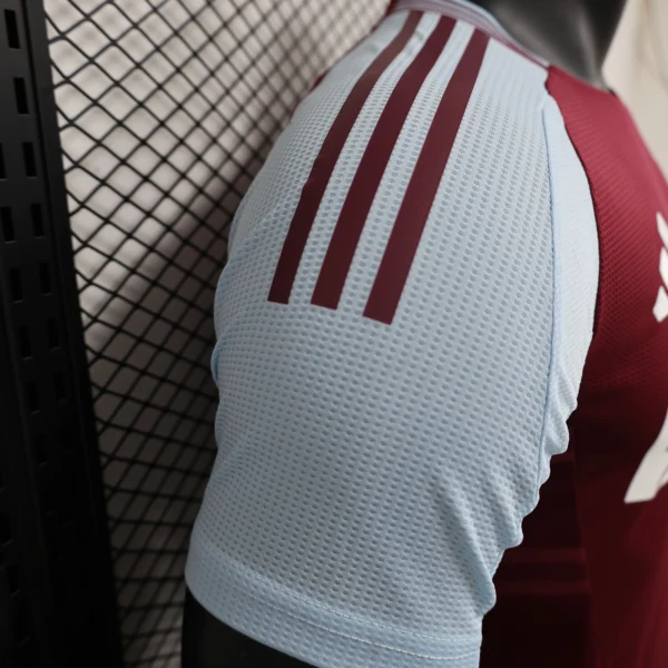 Maglia Aston Villa 2024-2025 prima divisa versione giocatore spalla