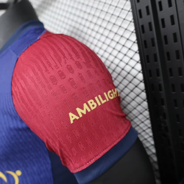 Maglia FC Barcelona Coldplay 2024-2025 manica