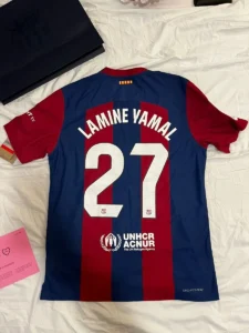 Maglia FC Barcelona Karol G 2024-2025 dorsal yamal