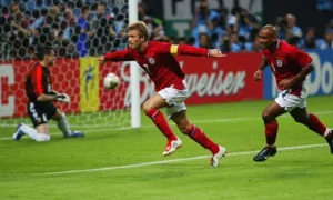 Maglia Inghilterra Mondiale 2002 rossa Beckham