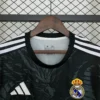maglia real madrid drago 2025 collo