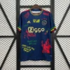 Nuova maglia Ajax 2025-2026 Bob Marley blu