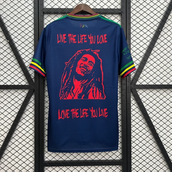 Nuova maglia Ajax 2025-2026 Bob Marley blu dorso