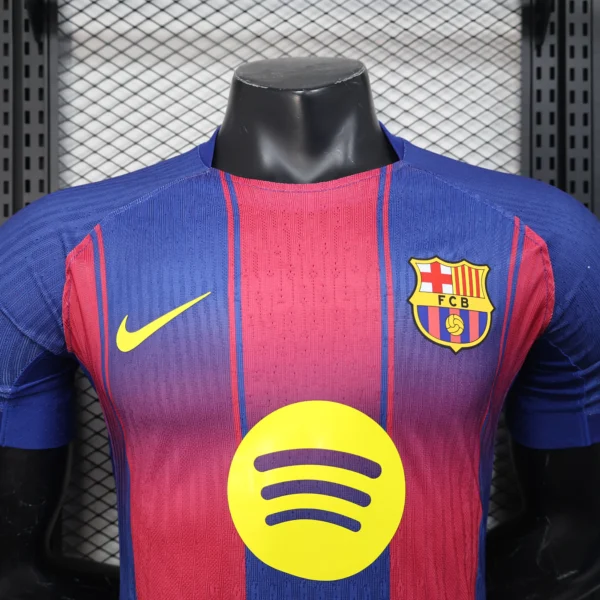 Nuova maglia FC Barcelona 2025-2026 Lamine Yamal collo