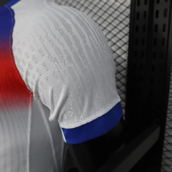 Nuova maglia Nazionale Inghilterra 2025 manica-1