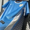 Nuova maglia Uruguay mondiale 2026 celeste laterale