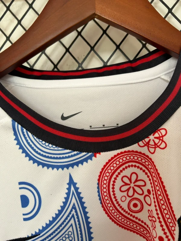 Maglia bianca FC Barcelona 2025-2026 petto