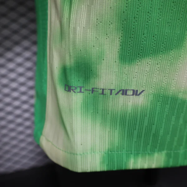 Maglia FC Barcelona verde 2024-2025 material