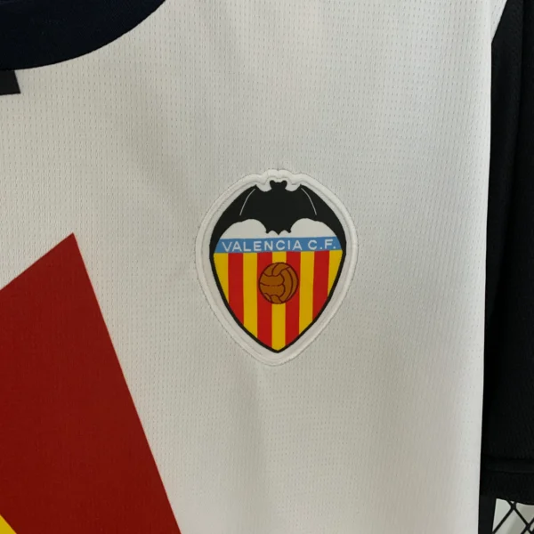 Maglia Valencia CF 2024-2025 collage stemma