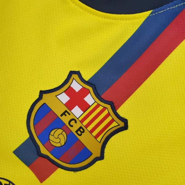 Maglia retro FC Barcelona 2008-2009 gialla stemma