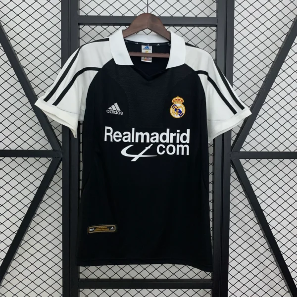 Maglia retro Real Madrid 2001-2002 nera