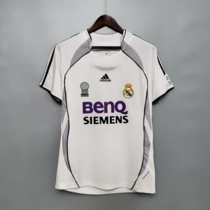 Maglia retrò Real Madrid 2006-2007 Benq