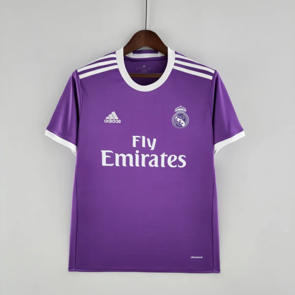 Maglia retro Real Madrid 2016-2017 viola
