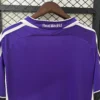 Maglia retrò Real Madrid viola 2006-2007 scollo anteriore