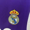 Maglia retrò Real Madrid viola 2006-2007 stemma