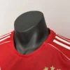 Nuova Maglia Bayern Monaco 2025-2026 collo
