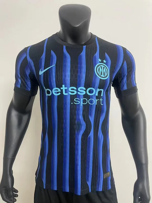 Nuova maglia Inter Milano 2025-2026