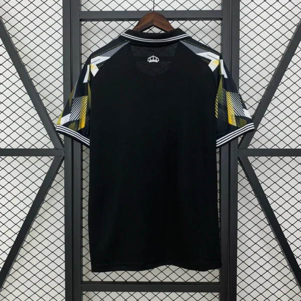 Nuova maglia Real Madrid 2025-2026 nera con numero