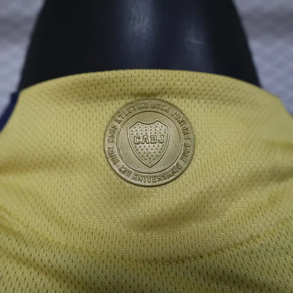 Maglia Boca Juniors Dorata 2025-2026 collo anteriore