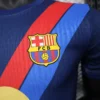 Maglia FC Barcelona Blu 2025-2026 stemma