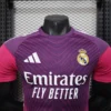 Maglia Viola Real Madrid 2025-2026 collo
