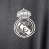 Maglia Real Madrid nera 2016-2017 stemma