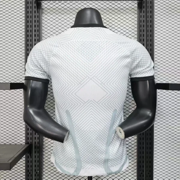 Maglia bianca Inter Milano serpente 2025-2026 con numero