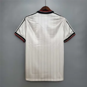 Maglia bianca Manchester United 1982-1983 con numero
