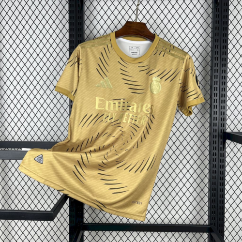 Maglia dorata Real Madrid 2025-2026