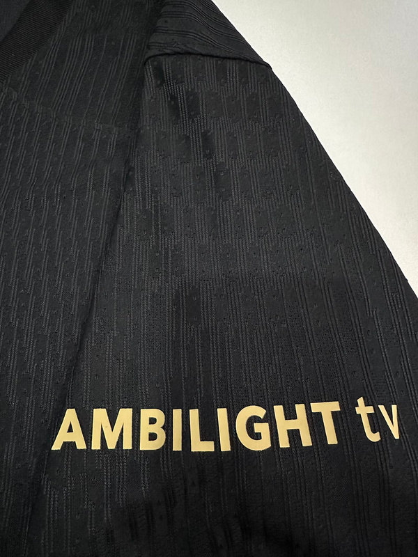 Maglia nera FC Barcelona 2025-2026 manica