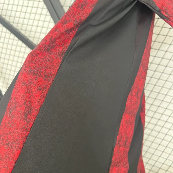 Maglia retrò AC Milan 2015-2016 Rosso/Nera laterale