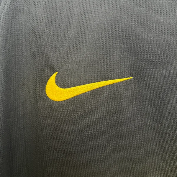 Camiseta retro Atletico Madrid negro 2016-2017 logo