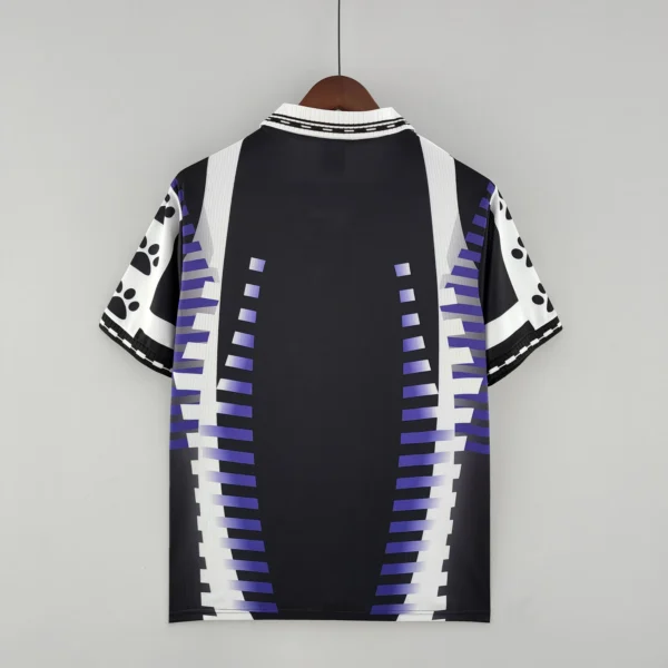 Maglia retro Real Madrid Nera 1997-1998 con numero