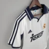 Maglia retrò Real Madrid Raúl 2000-2001 spalla