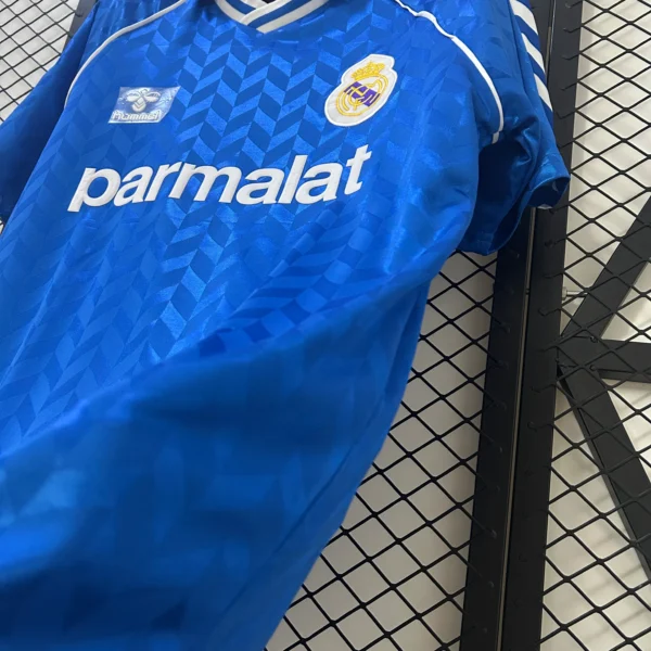 Maglia retrò Real Madrid blu 1986-1988 lato