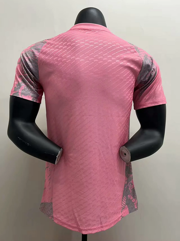 Maglia rosa Real Madrid 2025-2026 Dragon con numero