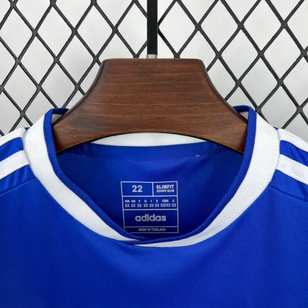 Conjunto Real Madrid bambino 2025-2026 Blu colletto