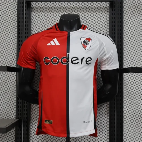 Nuova Maglia River Plate 2025-2026