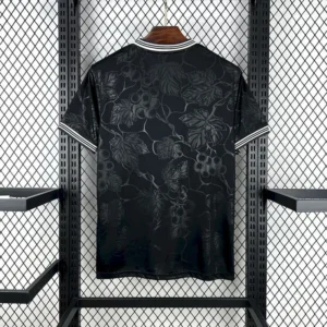 Nuova maglia Juventus nera 2025-2026 dorsale