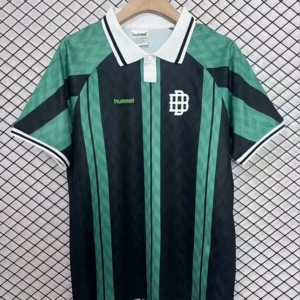 Nuova maglia retro del Real Betis 2025-2026